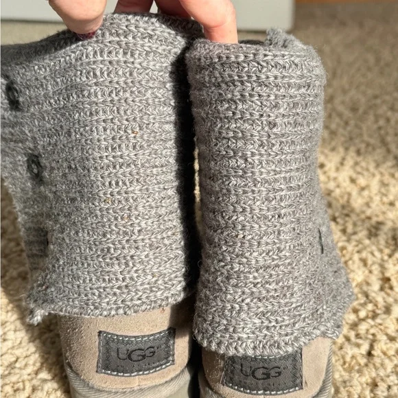 UGG Gray Knit Boots - Picture 8 of 9